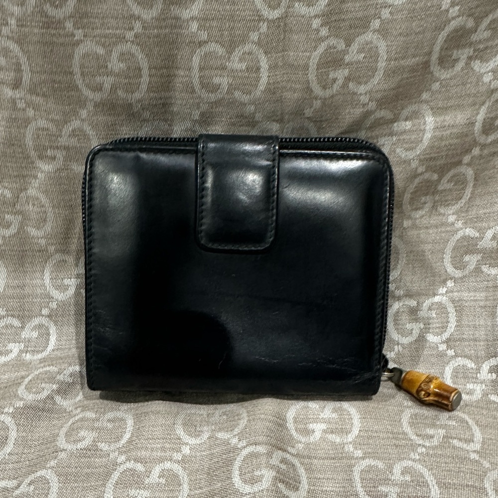 GUCCI Vintage Bamboo Black Patent Leather & Canvas Bi-Fold Zipper Wallet